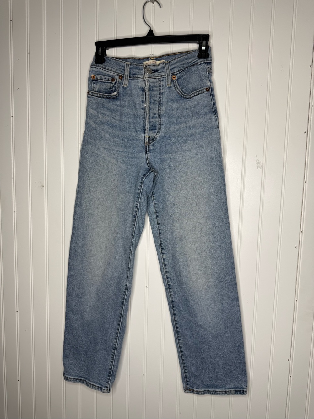 Levis High Rise Ribcage Ankle Straight Leg Button Fly Jeans Size 25